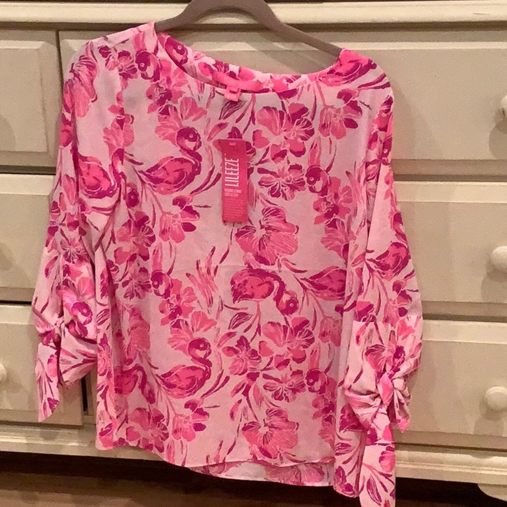 Lileeze Langston top